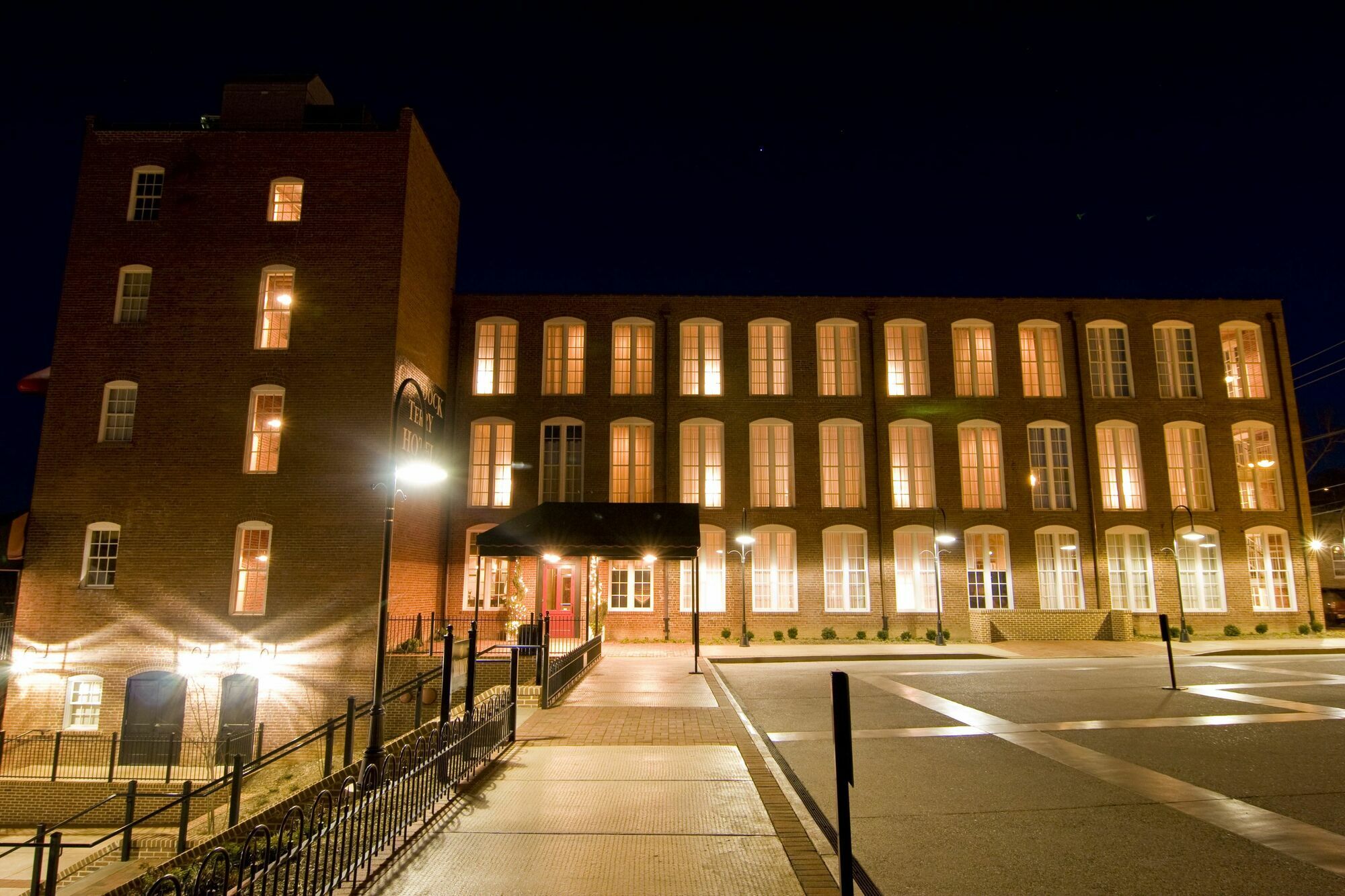 Craddock Terry Hotel, Lynchburg, A Tribute Portfolio Hotel Extérieur photo